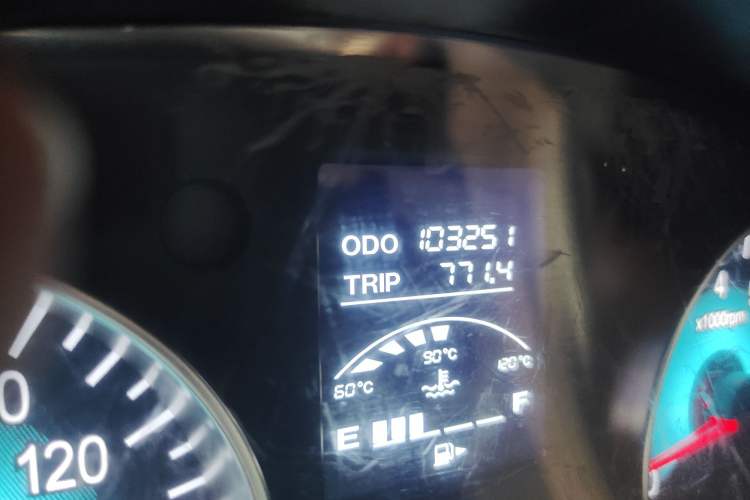 Used Jinbei Hiace X30 2021 1.5L Wealthy Edition Bus China VI Standard SWC15M Odometer Close Up