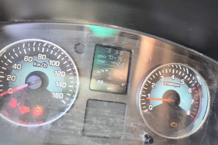 Used Jinbei Hiace X30 2021 1.5L Comfort Plus Central Air-Conditioned Van China VI Standard SWC15M Odometer Close Up
