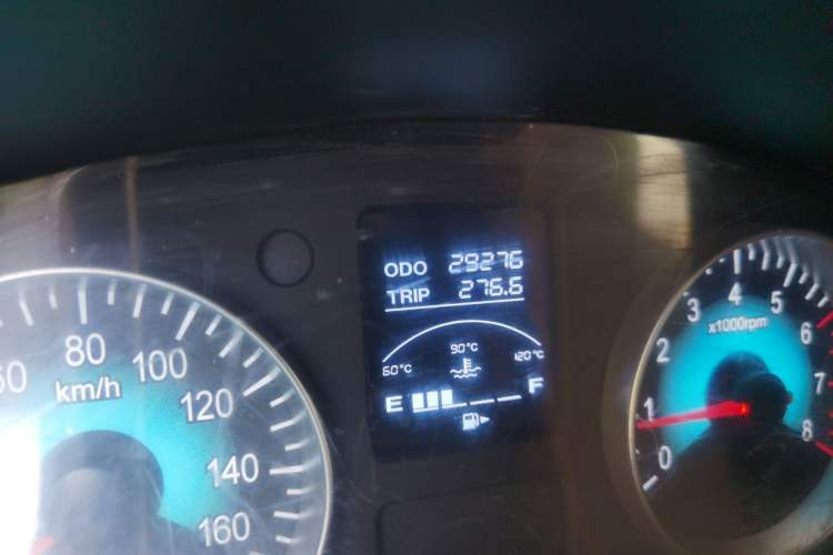 Used Jinbei Hiace X30 2021 1.5L Comfort Model Air-Conditioner-Free Version National VI Standard SWC15M Bus Odometer Close Up