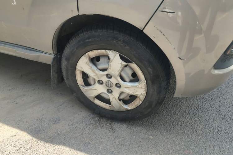 Used Jinbei Hiace X30 2021 1.5L Wealthy Single-Steaming Air-Conditioned Van China VI Standard SWC15M Right Front Wheel Hub