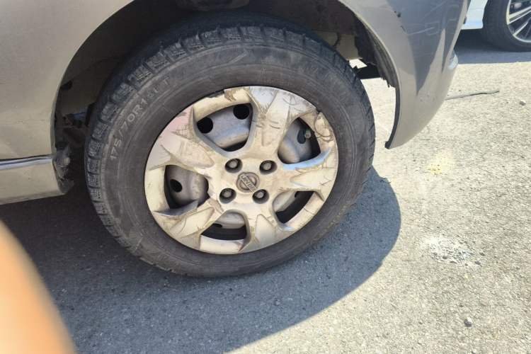 Used Jinbei Hiace X30 2021 1.5L Comfort Plus Central Air-Conditioned Van China VI Standard SWC15M Right Front Wheel Hub