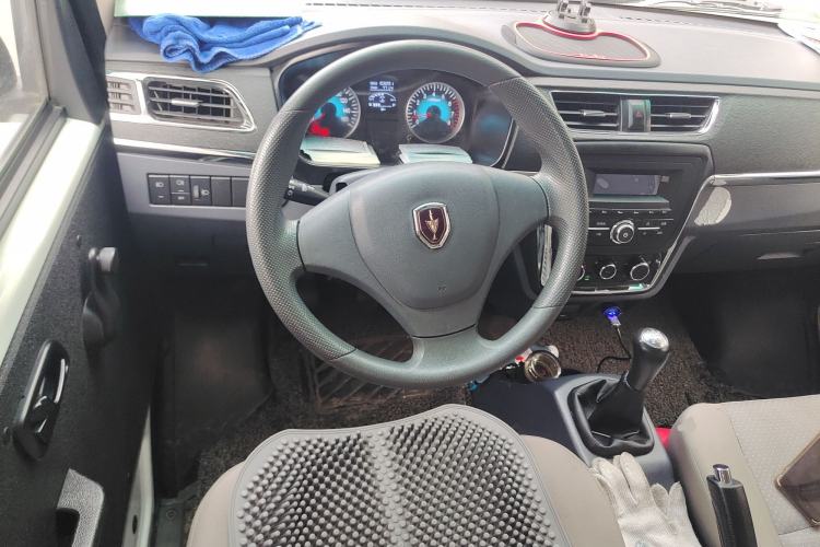 Used Jinbei Hiace X30 2021 1.5L Wealthy Edition Bus China VI Standard SWC15M Steering Wheel