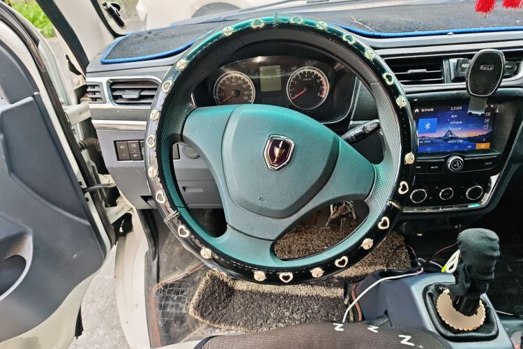 Used Jinbei Hiace X30 2021 1.5L Comfort Model Air-Conditioner-Free Version National VI Standard SWC15M Bus Steering Wheel