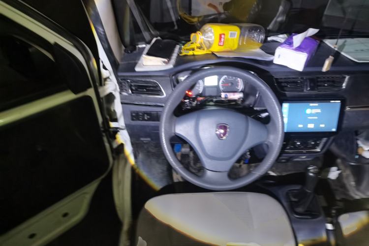 Used Jinbei Hiace X30 2021 1.5L Wealthy Edition Bus China VI Standard SWC15M Steering Wheel