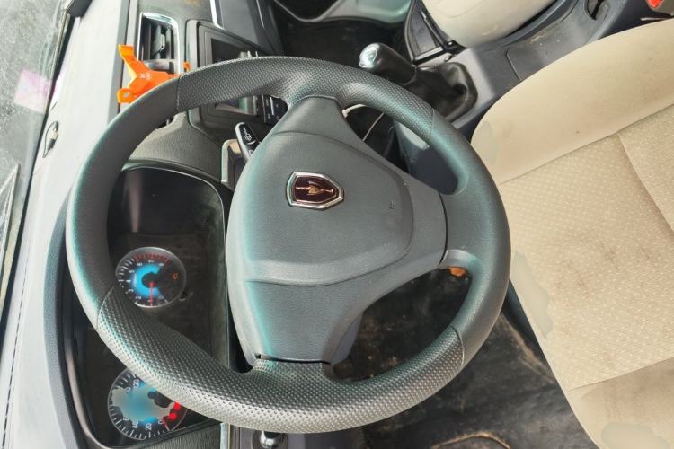 Used Jinbei Hiace X30 2021 1.5L Standard Version Air-Conditioning-Free Bus China VI Emission Standard SWC15M Steering Wheel