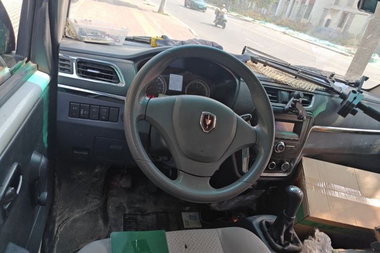 Used Jinbei Hiace X30 2021 1.5L Wealthy Single-Steaming Air-Conditioned Van China VI Standard SWC15M Steering Wheel
