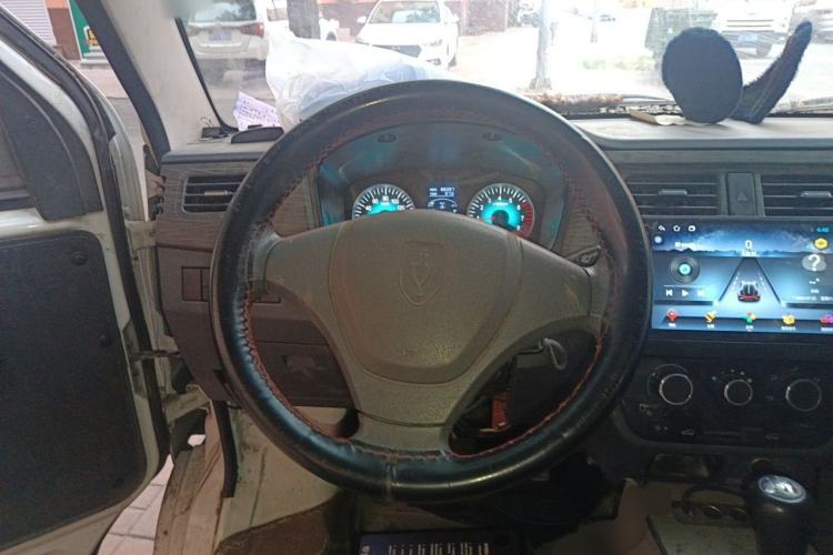 Used Jinbei Hiace X30 2021 1.5L Wealthy Single-Steaming Air-Conditioned Van China VI Standard SWC15M Steering Wheel