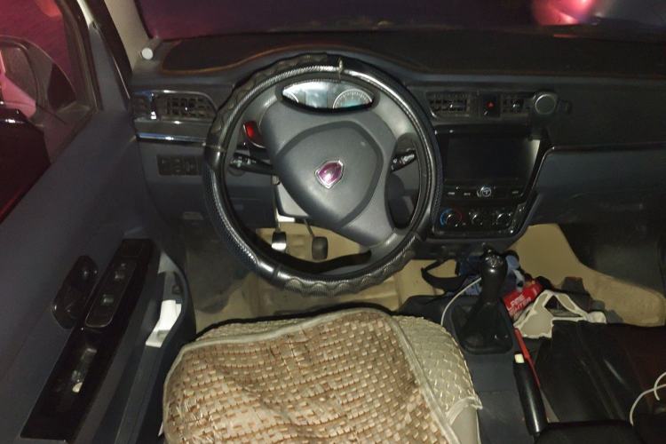Used Jinbei Hiace X30 2021 1.5L Business-Class Central Air-Conditioned Coach China VI Standard Model SWC15M Steering Wheel