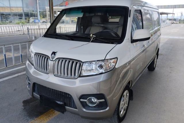 Jinbei Hiace X30 2021 1.5L Comfort Model Base Version (No Air Conditioning) Van China VI Standard SWC15M usado