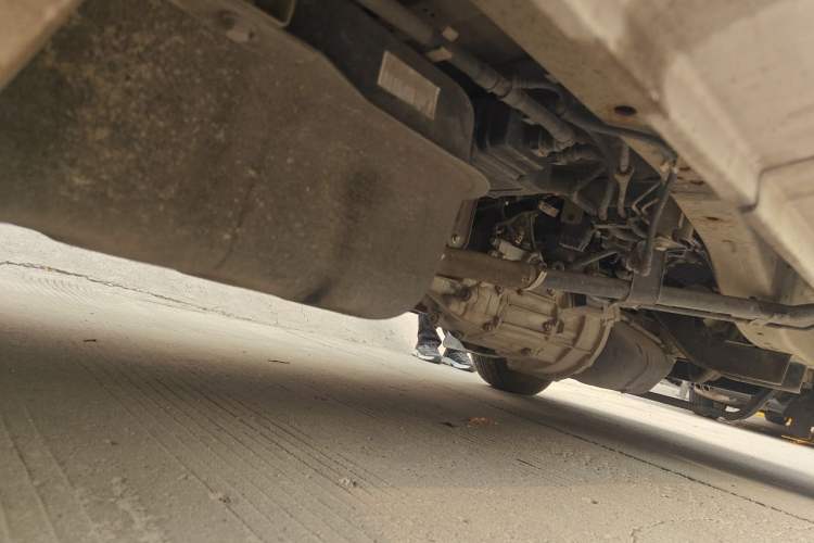 Used Jinbei Hiace X30  Chassis Rear Right