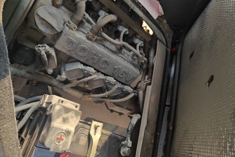 Used Jinbei Hiace X30  Engine Bay Left