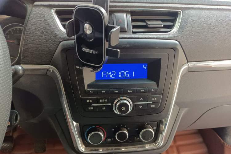 Used Jinbei Hiace X30 2022 1.5L Cargo Version China VI SWC15M Audio And AC Panel