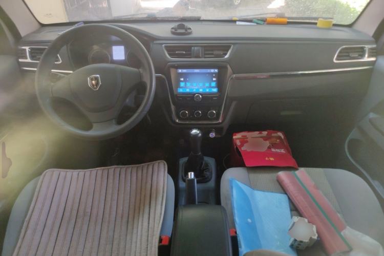Used Jinbei Hiace X30 2022 1.5L Cargo Version China VI SWC15M Center Console