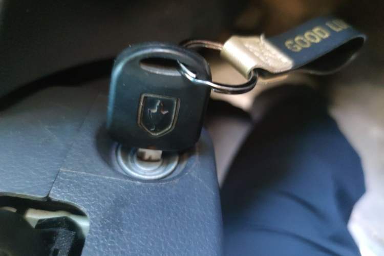 Used Jinbei Hiace X30 2022 1.5L Cargo Version China VI SWC15M Vehicle Key