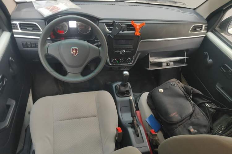 Used Jinbei Hiace X30  Center Console