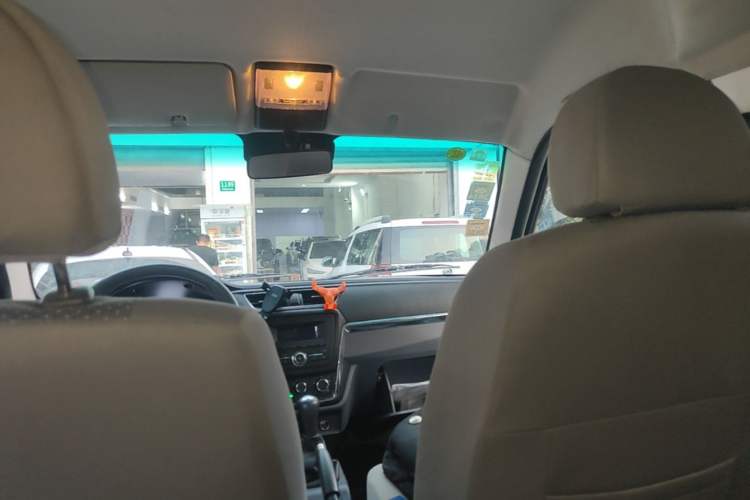 Used Jinbei Hiace X30  Headliner