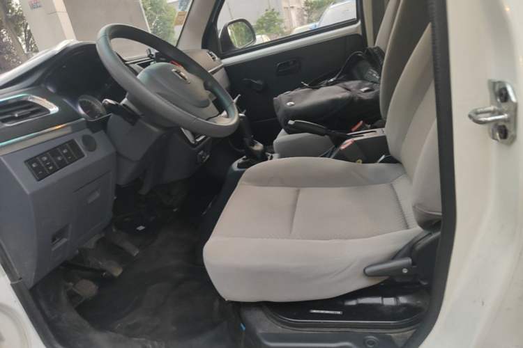 Used Jinbei Hiace X30  Left Front Seat