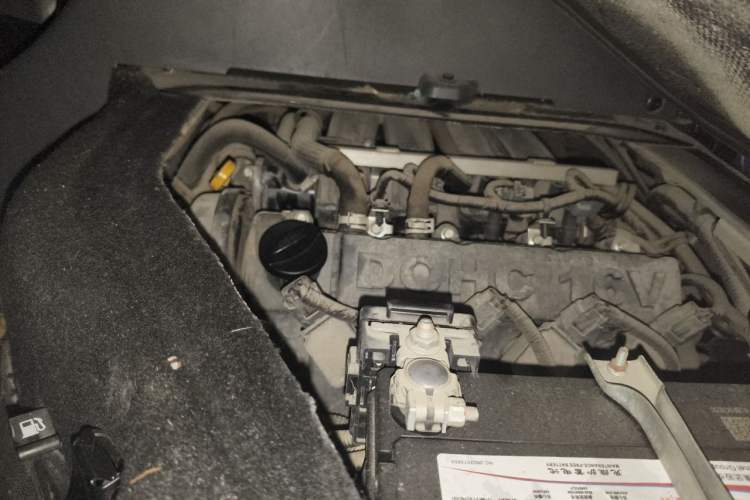 Used Jinbei Hiace X30 2022 1.5L Cargo Version China VI SWC15M Engine Bay Right