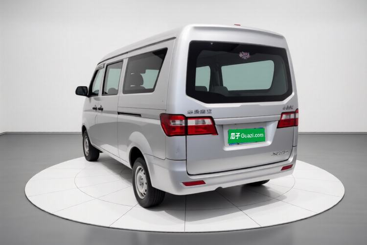 Used Jinbei Hiace X30 2022 1.5L Business-Class Central Air-Conditioned Coach China VI Standard SWC15M Exterior 3