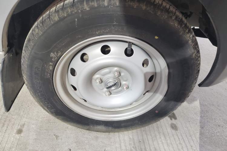 Used Jinbei Hiace X30 2022 1.5L Cargo Version China VI SWC15M Exterior 7