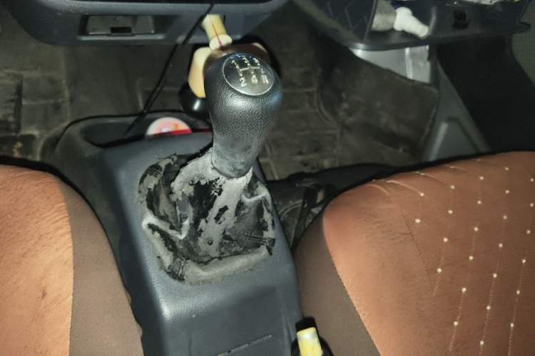 Used Jinbei Hiace X30 2022 1.5L Cargo Version China VI SWC15M Gear Lever