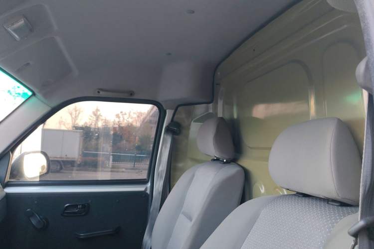 Used Jinbei Hiace X30 2022 1.5L Cargo Version China VI SWC15M Headliner
