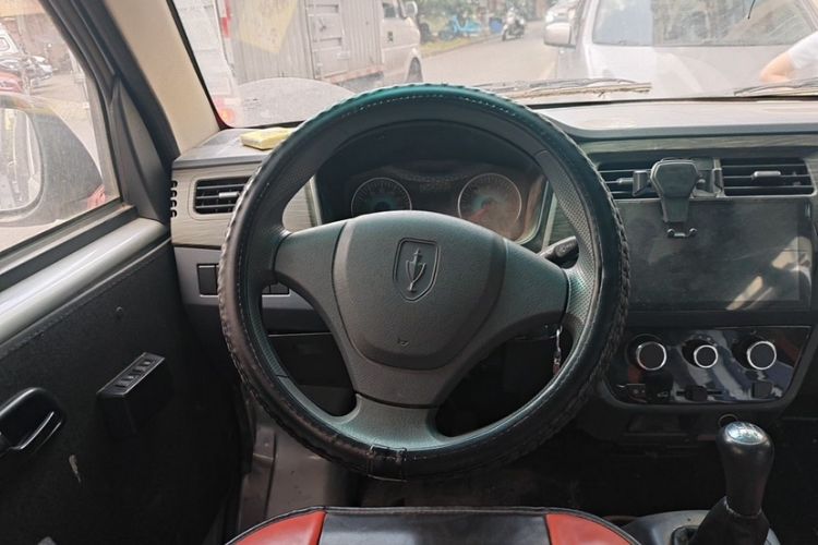 Used Jinbei Hiace X30 2022 1.5L Business-Class Central Air-Conditioned Coach China VI Standard SWC15M Interior 2