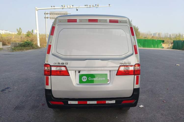 Used Jinbei Hiace X30 2022 1.5L Cargo Version China VI SWC15M Rear