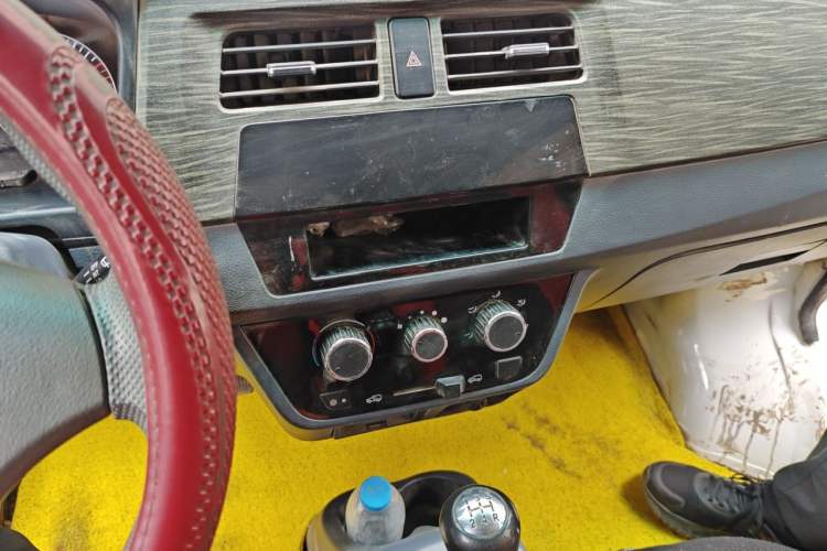 Used Jinbei Hiace X30  Audio And AC Panel