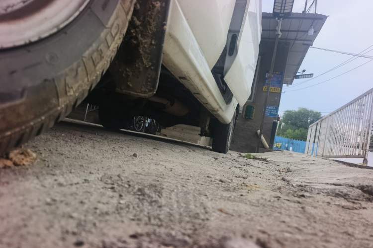 Used Jinbei Hiace X30 2022 1.5L Cargo Version China VI SWC15M Chassis Front Left
