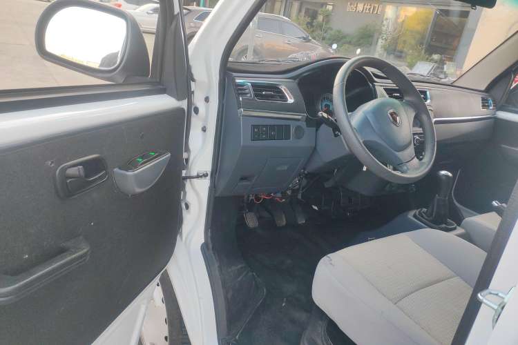 Used Jinbei Hiace X30 2022 1.5L Business-Class Central Air-Conditioned Coach China VI Standard SWC15M Driver Seat