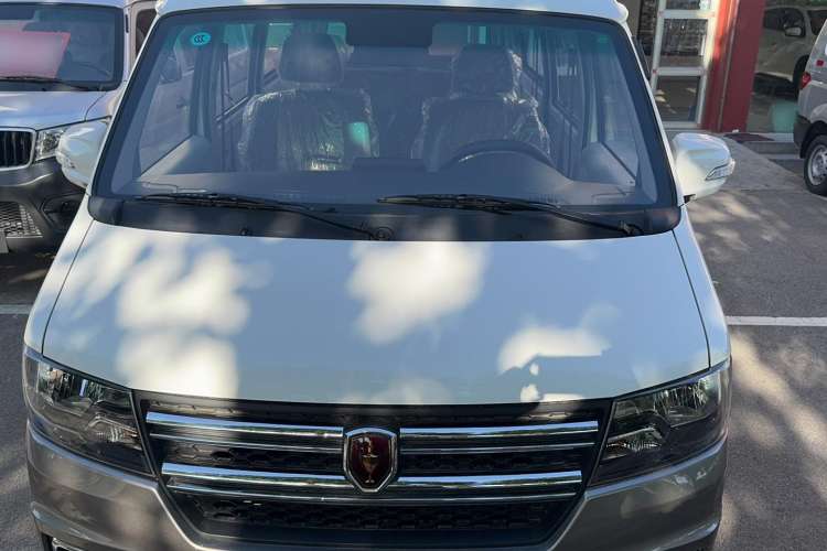 Used Jinbei Hiace X30 2022 1.5L Business-Class Central Air-Conditioned Coach China VI Standard SWC15M Exterior 2
