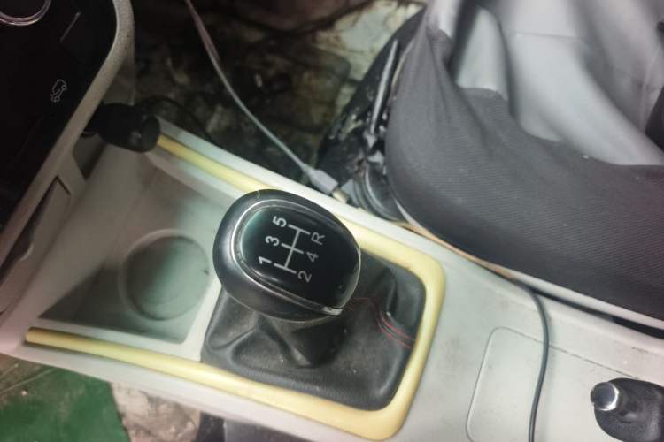 Used Jinbei Hiace X30 2022 1.5L Cargo Version China VI SWC15M Gear Lever