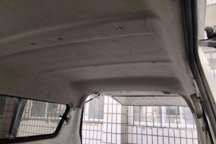 Used Jinbei Hiace X30 2022 1.5L Business-Class Central Air-Conditioned Coach China VI Standard SWC15M Headliner