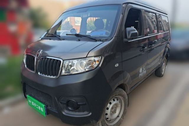 Used Jinbei Hiace X30 2023 1.5L Business-Style Van 2/5-Seater Air-Conditioned Version SWC15M