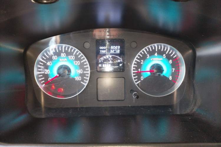 Used Jinbei Hiace X30 2023 1.5L Super-Comfortable Passenger Van 5/6/7-Seater Non-Air-Conditioned Version Model SWC15M Instrument Cluster