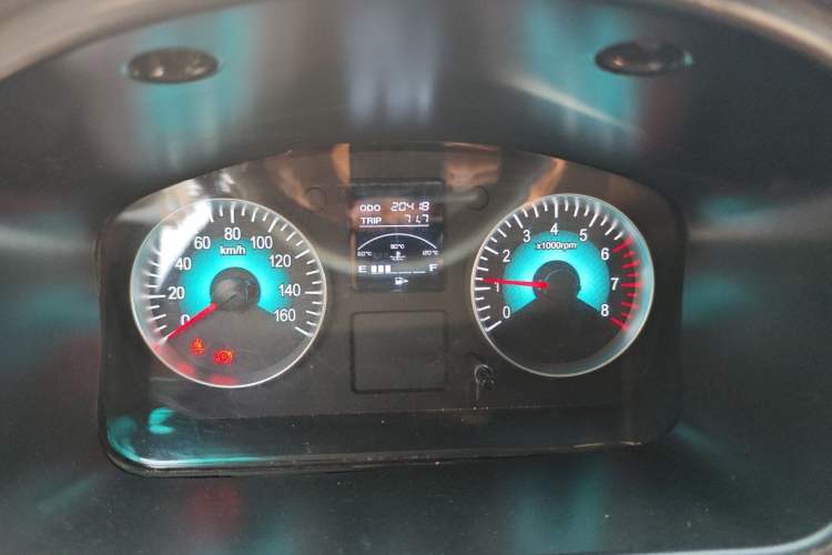 Used Jinbei Hiace X30 2023 1.5L Business-Style Van 2/5-Seater Air-Conditioned Version SWC15M Instrument Cluster
