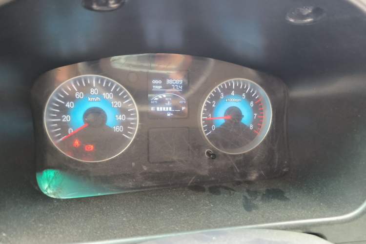 Used Jinbei Hiace X30 2023 1.5L Super-Comfortable Passenger Van 5/6/7-Seater Non-Air-Conditioned Version Model SWC15M Instrument Cluster