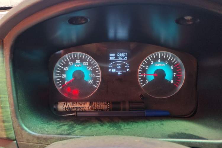Used Jinbei Hiace X30 2023 1.5L Super-Comfortable Passenger Van 5/6/7-Seater Non-Air-Conditioned Version Model SWC15M Instrument Cluster