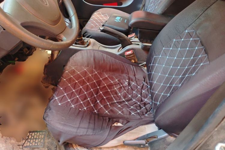 Used Jinbei Hiace X30 2023 1.5L Super-Comfortable Passenger Van 5/6/7-Seater Non-Air-Conditioned Version Model SWC15M Left Front Seat