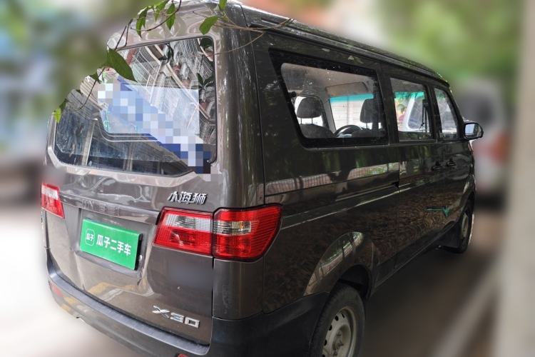Used Jinbei Hiace X30 2023 1.5L Super-Comfortable Passenger Van 5/6/7-Seater Non-Air-Conditioned Version Model SWC15M Rear Right 45 Deg