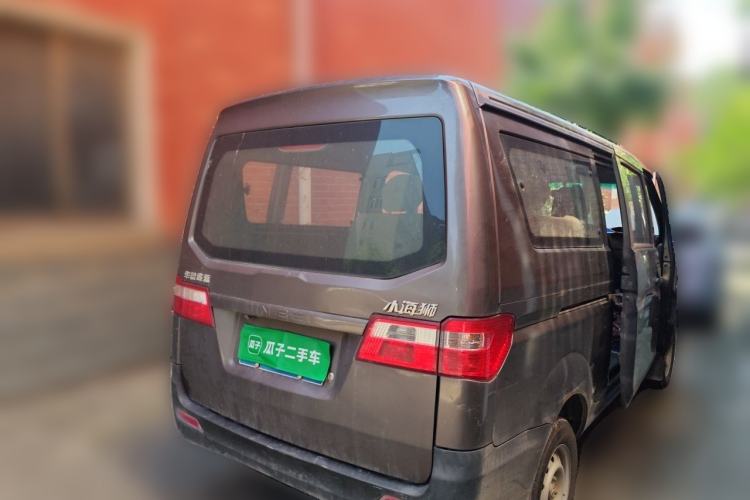 Used Jinbei Hiace X30 2023 1.5L Super-Comfortable Passenger Van 5/6/7-Seater Non-Air-Conditioned Version Model SWC15M Rear Right 45 Deg