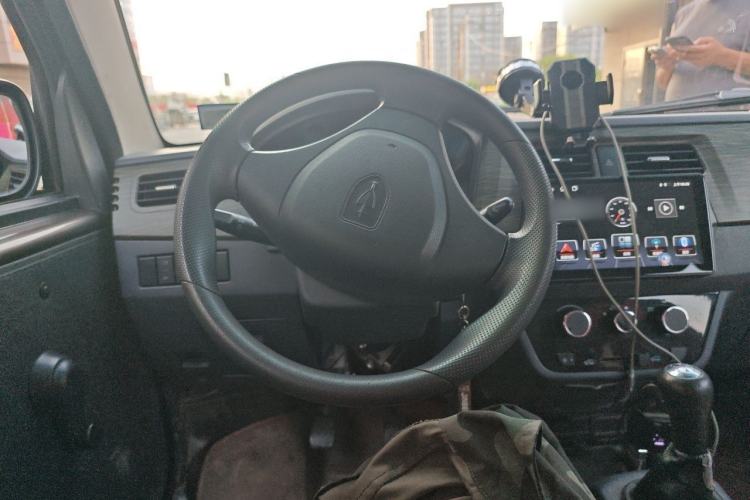 Used Jinbei Hiace X30 2023 1.5L Business-Style Van 2/5-Seater Air-Conditioned Version SWC15M Steering Wheel