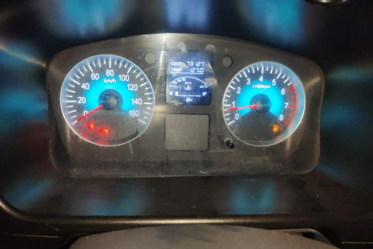 Used Jinbei Hiace X30 2023 1.5L Super-Comfortable Passenger Van 5/6/7-Seater Non-Air-Conditioned Version Model SWC15M Instrument Cluster
