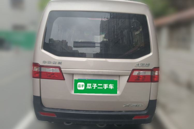 Used Jinbei Hiace X30 2023 1.5L Super-Comfortable Passenger Van 5/6/7-Seater Non-Air-Conditioned Version Model SWC15M Rear