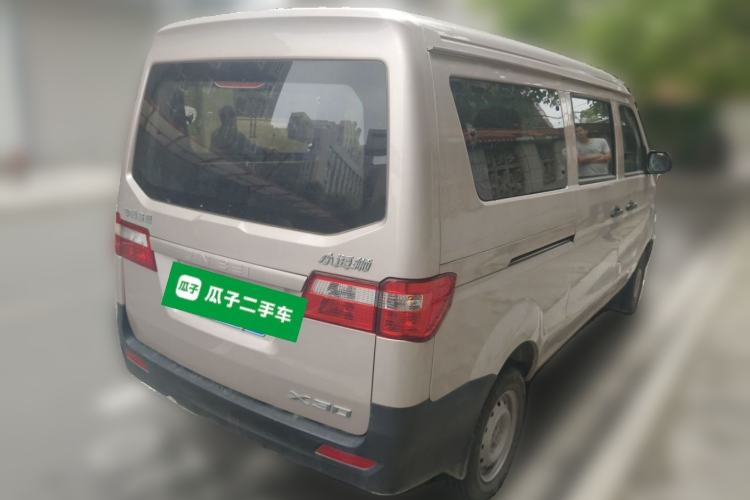 Used Jinbei Hiace X30 2023 1.5L Super-Comfortable Passenger Van 5/6/7-Seater Non-Air-Conditioned Version Model SWC15M Rear Right 45 Deg