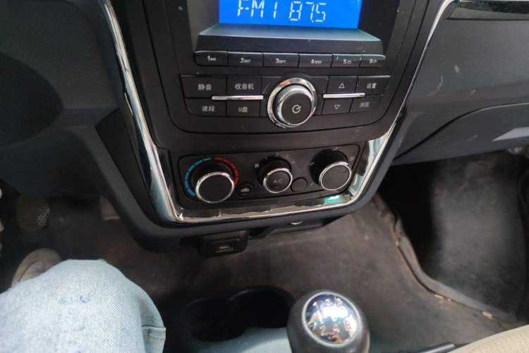 Used Jinbei Hiace X30  Audio And AC Panel