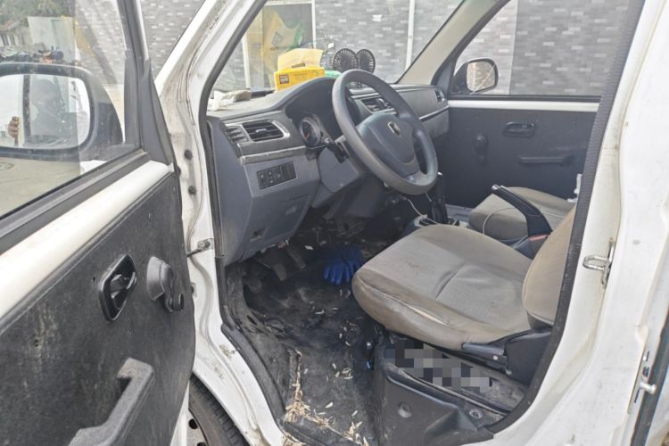 Used Jinbei Hiace X30 2023 1.5L Super-Enjoyment Van 2/5 Seats Non-Air-Conditioned Version SWC15M Driver Seat