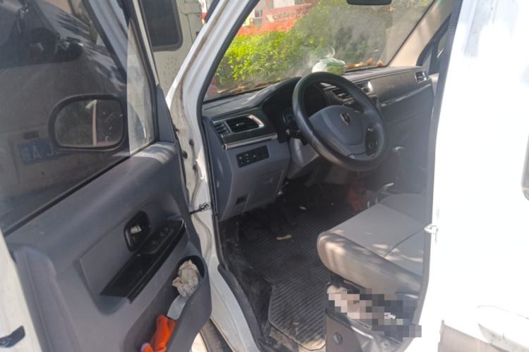 Used Jinbei Hiace X30 2023 1.5L Business-Style Passenger Van 5/6/7-Seater Non-Air-Conditioned Version SWC15M Driver Seat
