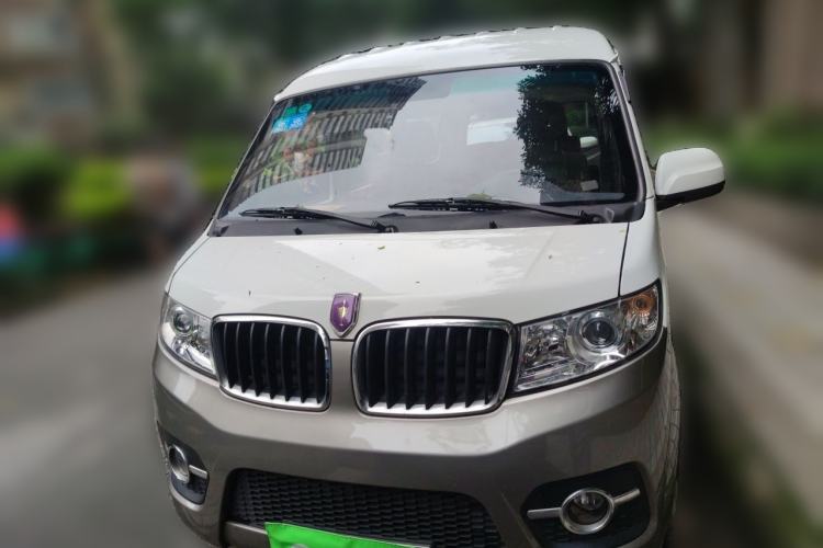 Used Jinbei Hiace X30  Front